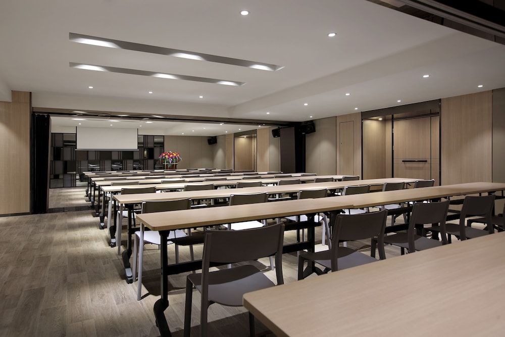 undefined Hanyong Ree Hotel - Shenzhen Airport 3