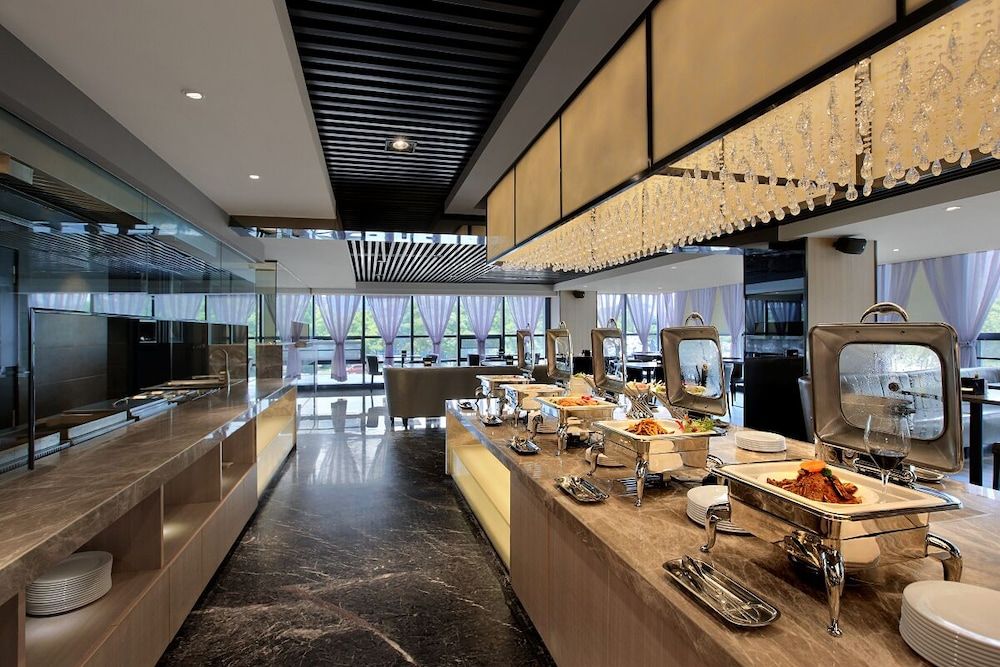 undefined Hanyong Ree Hotel - Shenzhen Airport 8