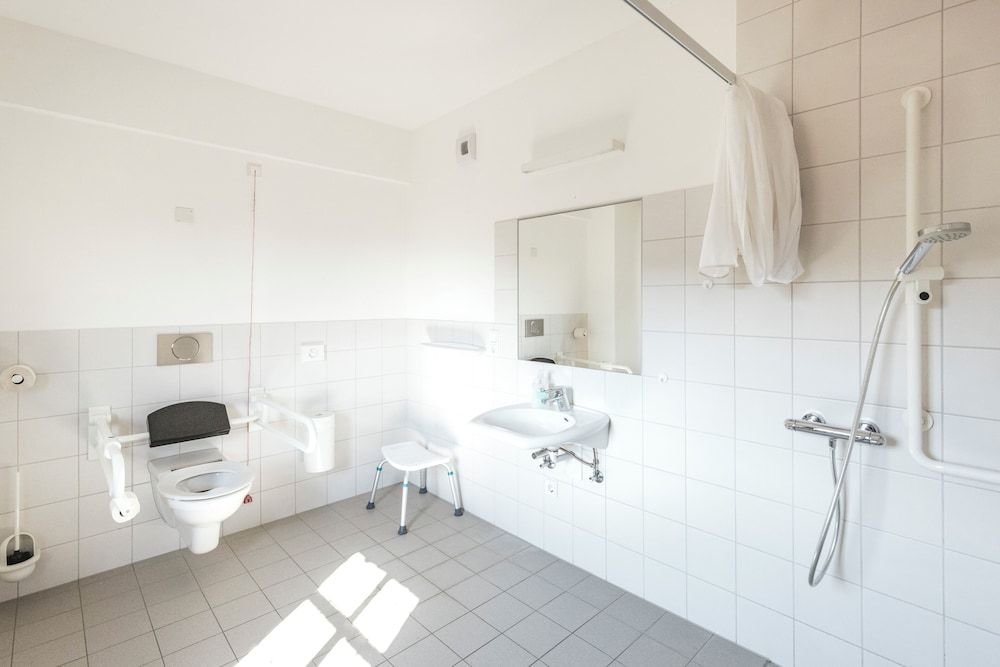 Jugendherberge Dinkelsbühl - Youth Hostel Room 2