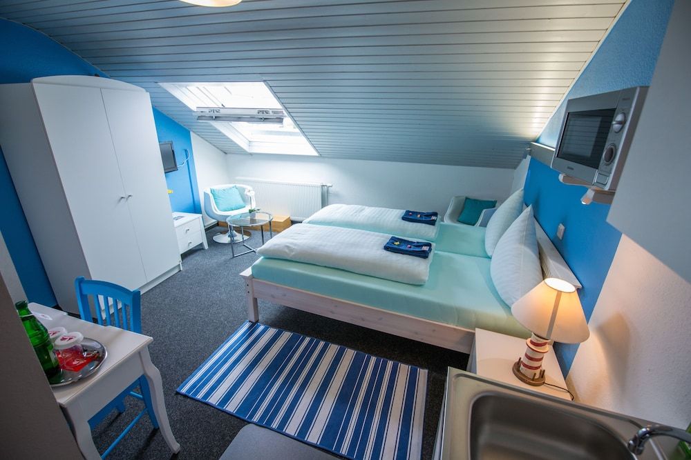 Aparthotel am Münzplatz Comfort Double Room 9