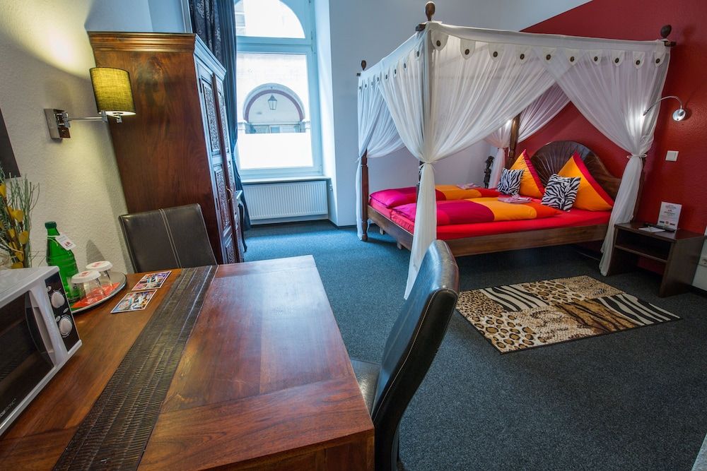 Aparthotel am Münzplatz Comfort Double Room 6