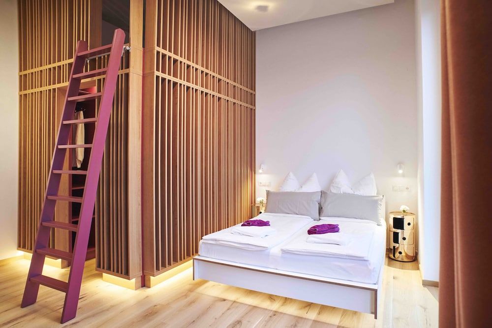 undefined Studio Feuerfest 3