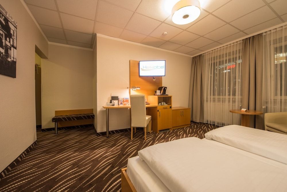 Heikotel Hotel Windsor Superior Double Room 7