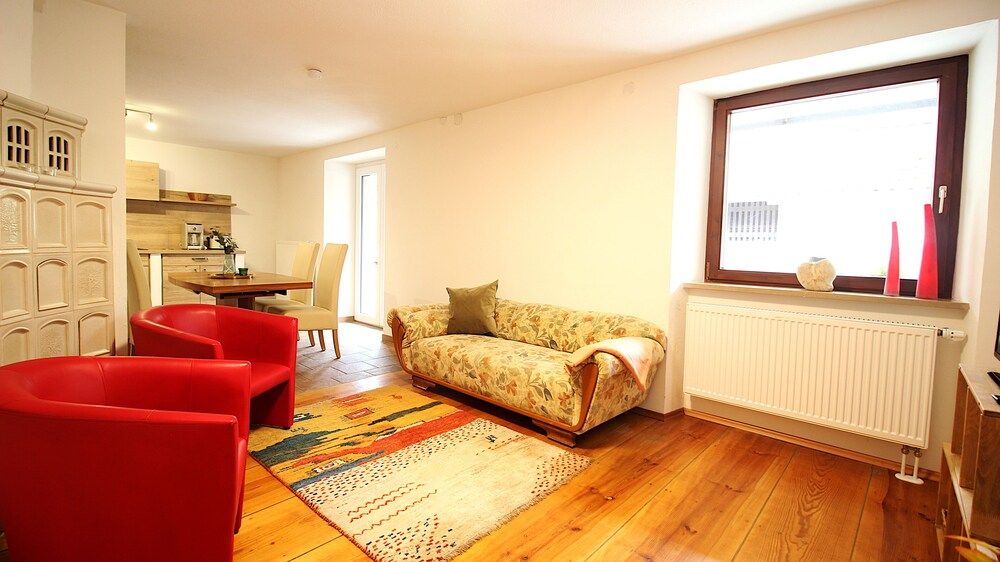 Ferienwohnung am Wasserschloss 1-3 Comfort Apartment 22