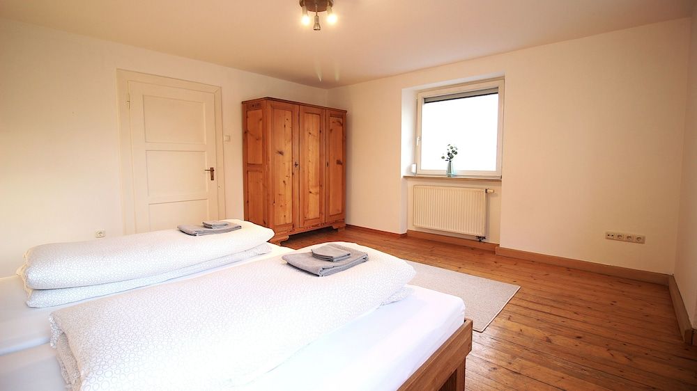 Ferienwohnung am Wasserschloss 1-3 Premium Condo 5