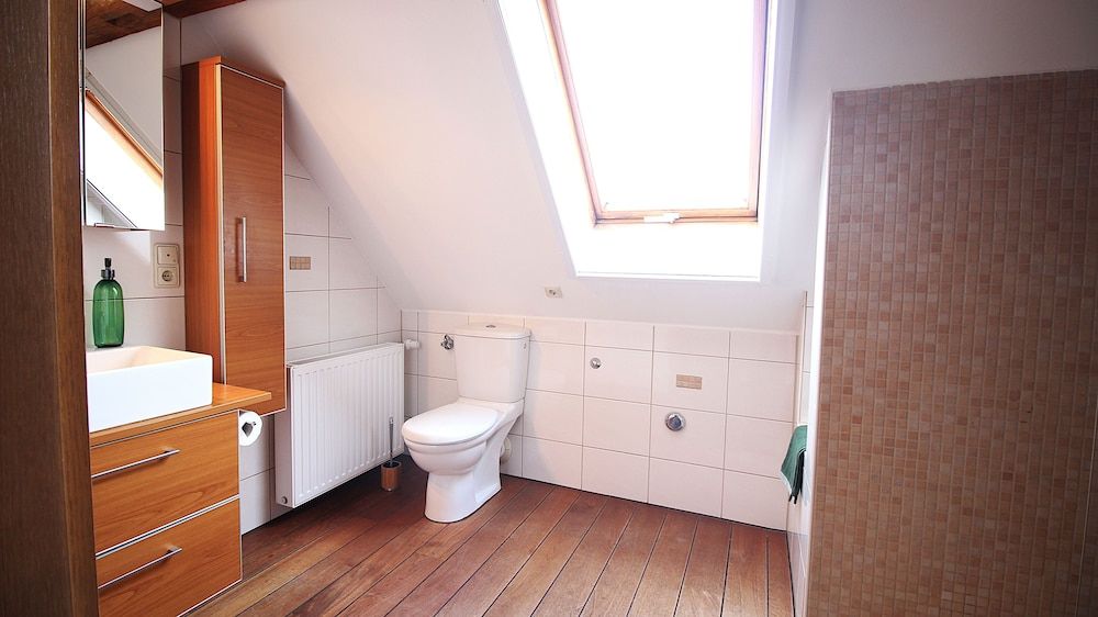 Ferienwohnung am Wasserschloss 1-3 Signature Condo 9