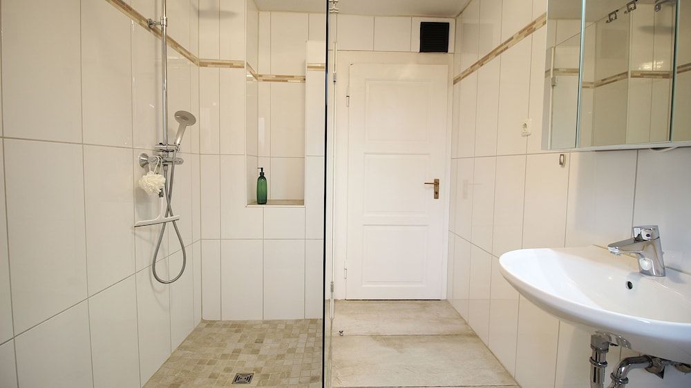 Ferienwohnung am Wasserschloss 1-3 Comfort Apartment 14