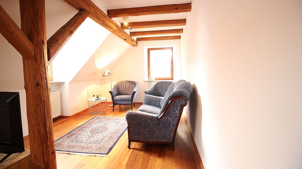 Ferienwohnung am Wasserschloss 1-3 Signature Condo 16