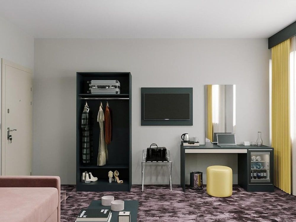 undefined THE PLACE HOTEL FRANKFURT CITY 3