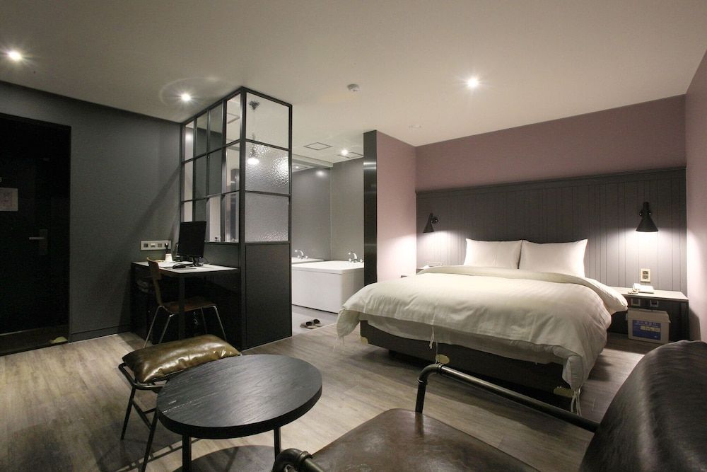 Sillim Podo Room (Deluxe (Netflix Available)) 16