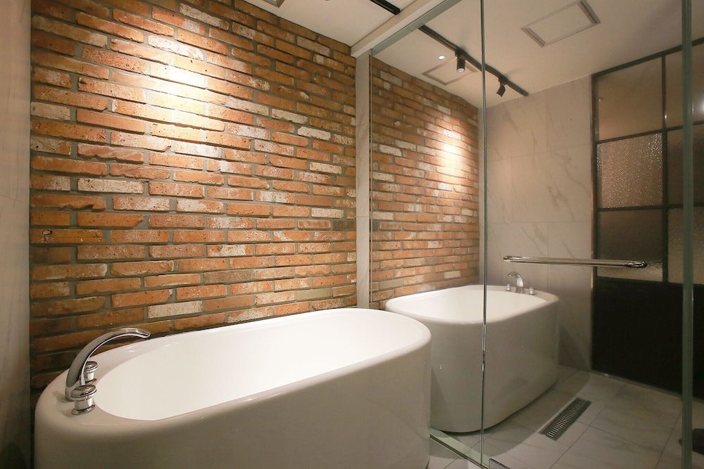 Sillim Podo Room (Grand (Netflix Available)) 30