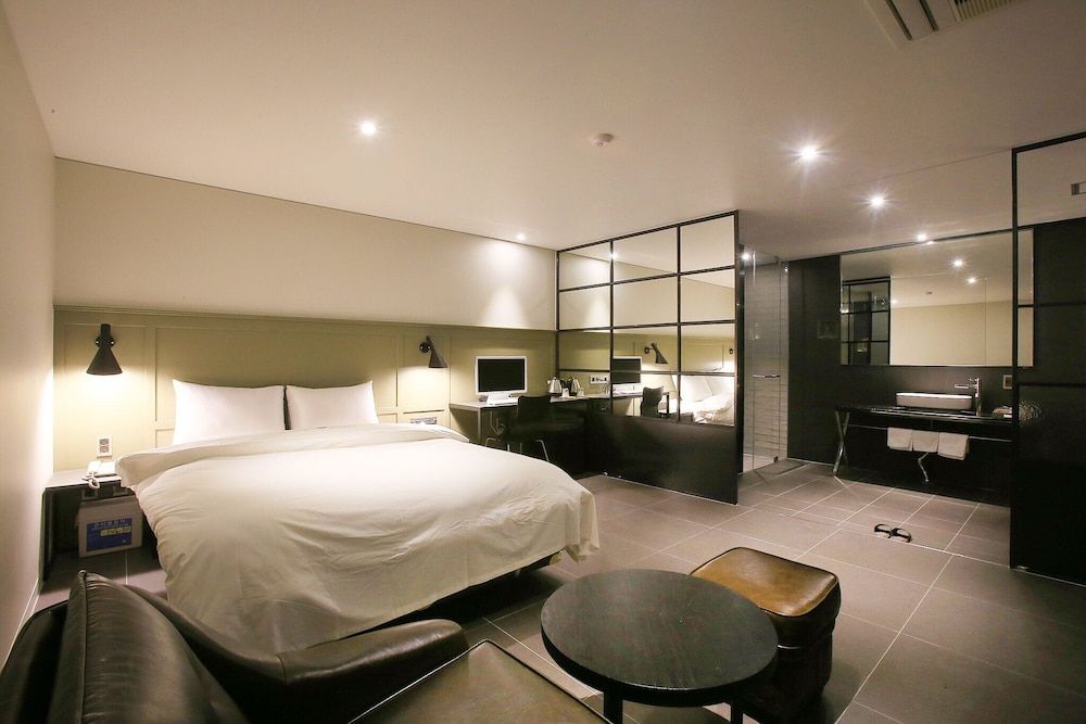 Sillim Podo Room (Suite (Netflix Available)) 16