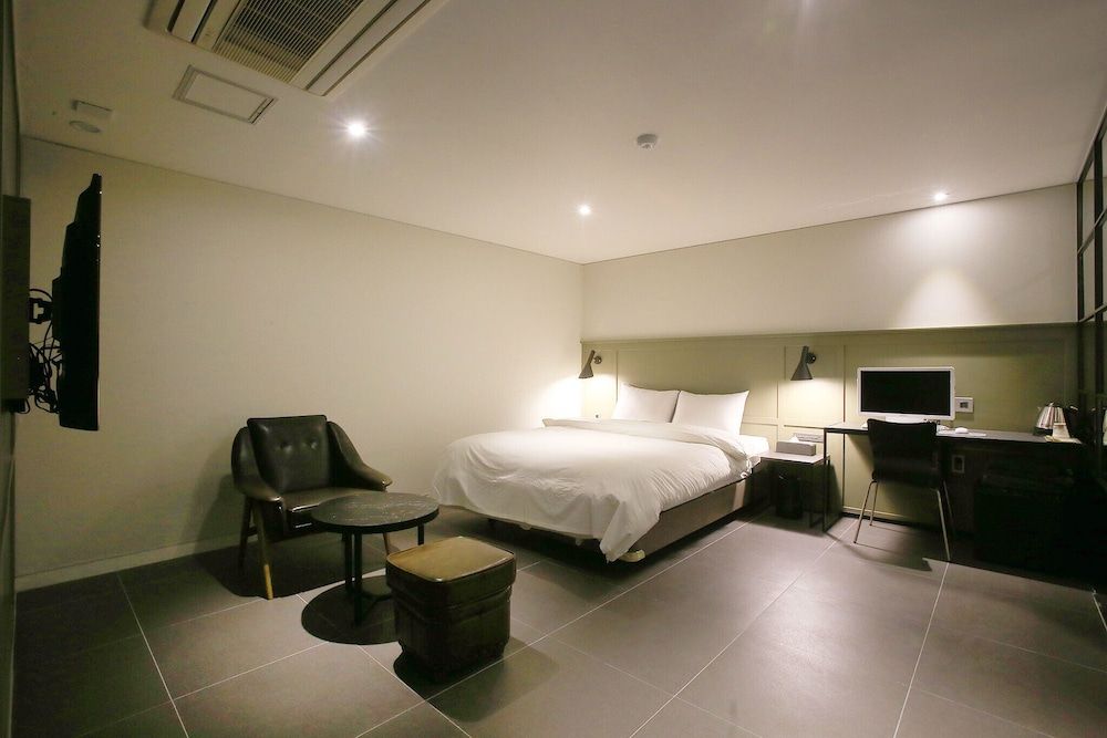 Sillim Podo Room (Suite (Netflix Available)) 15