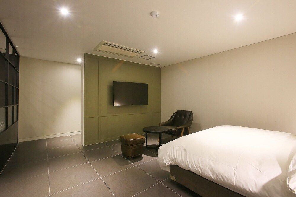 Sillim Podo Room (Suite (Netflix Available)) 19