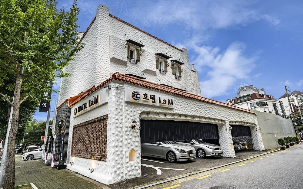 undefined Samsung LaM