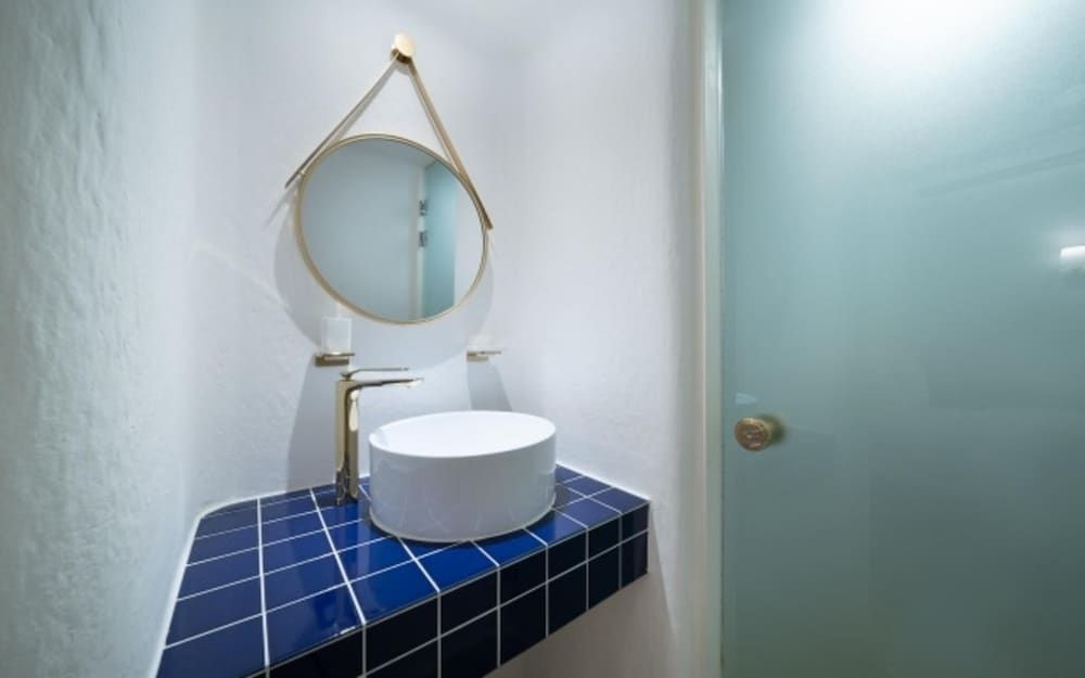 Samsung LaM Room (Standard Room (personal account Netfl) 16