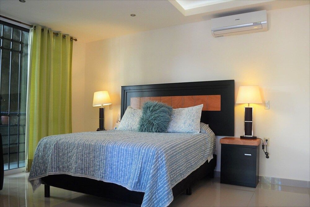Condo, Non Smoking