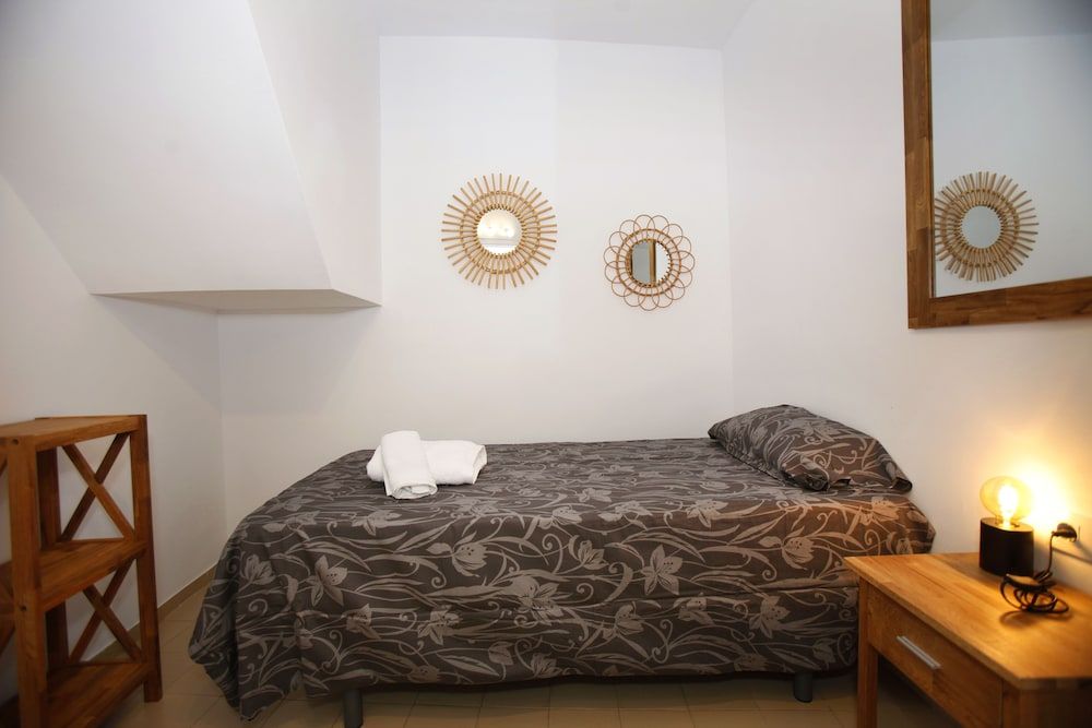 Apartment (3 Bedrooms)