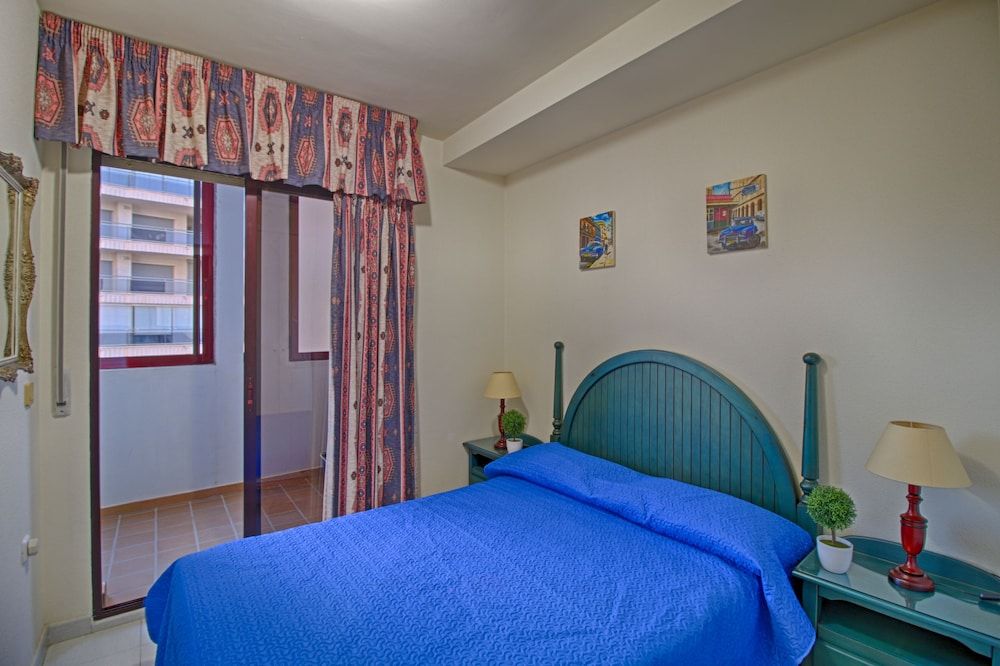 Apartment, 2 Bedrooms, Terrace, Sea View