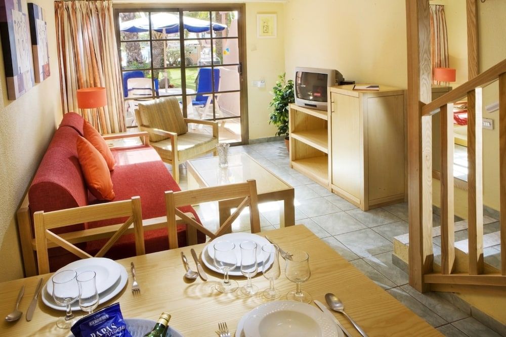 Standard Apartment (2 adults + 1 child)