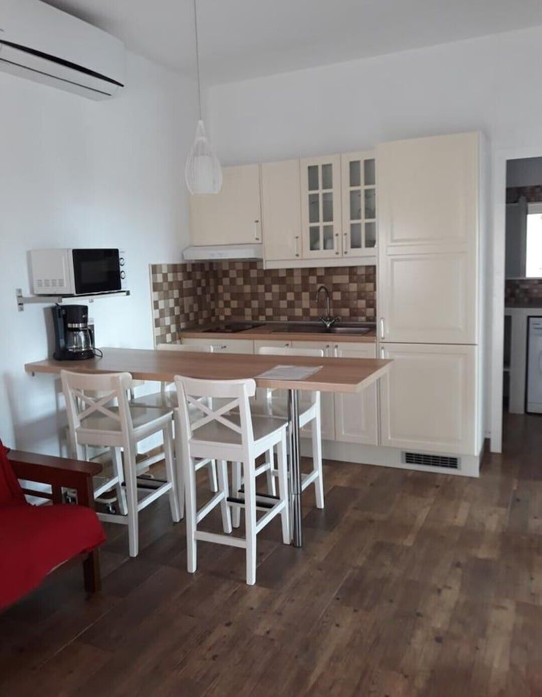 Apartment, 2 Bedrooms (4)