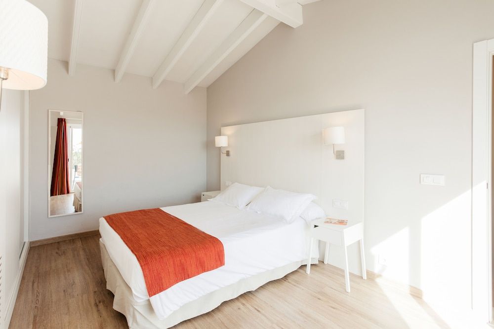 Premium Duplex (4 adults, water park)