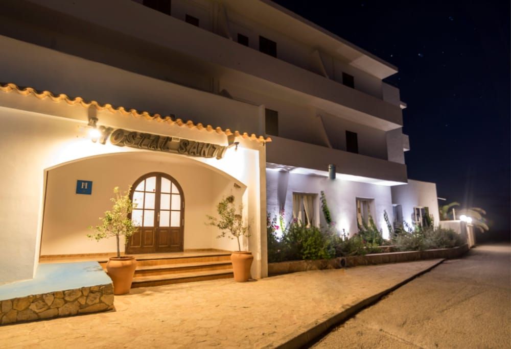 Hostal Santi