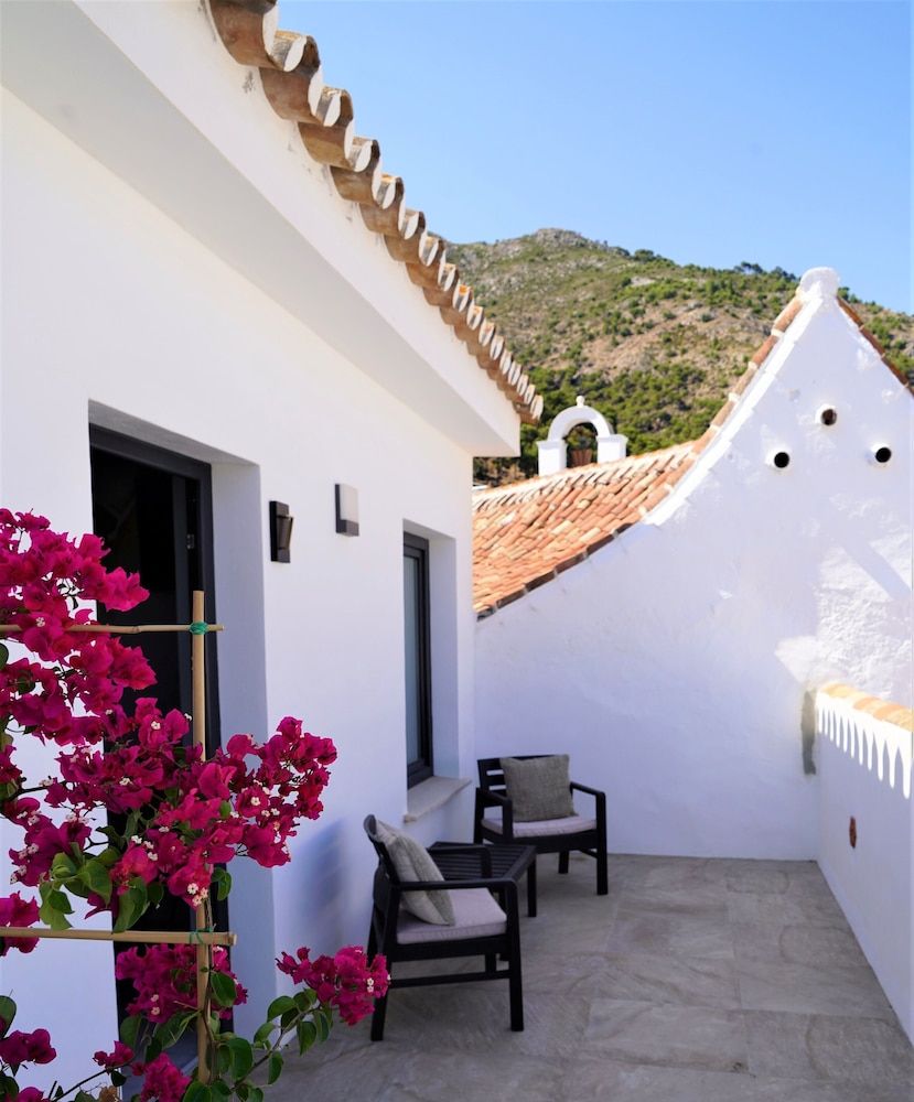 OPUNTIA Boutique hotel Panoramic Room 3