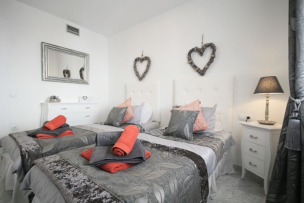 Luxury Penthouse, 2 Bedrooms