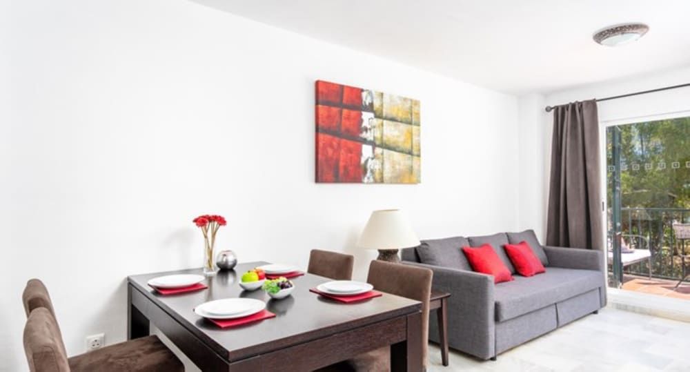 Family Apartment, 2 Bedrooms, Mountain View