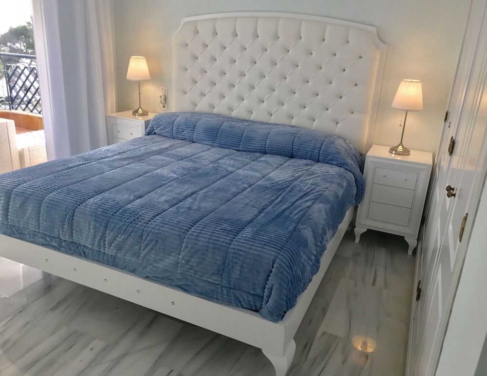 Apartment, 2 Bedrooms, Terrace, Partial Sea View