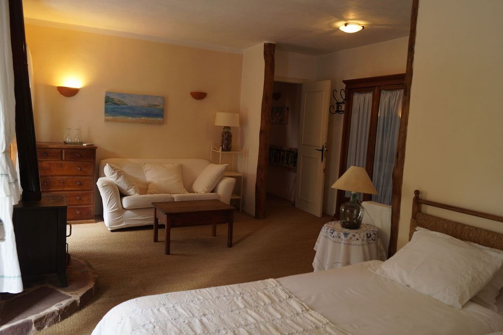 Standard Twin Room, Garden View