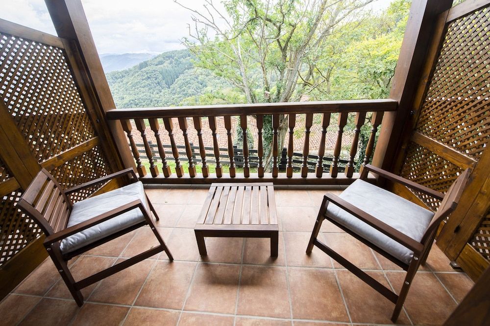 Apartamentos Los Picos de Europa Duplex, Accessible, Private Bathroom 7