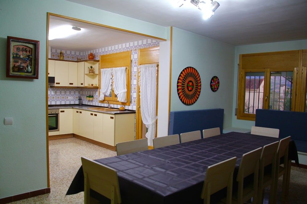 House, 5 Bedrooms, Private Pool, Mountain View