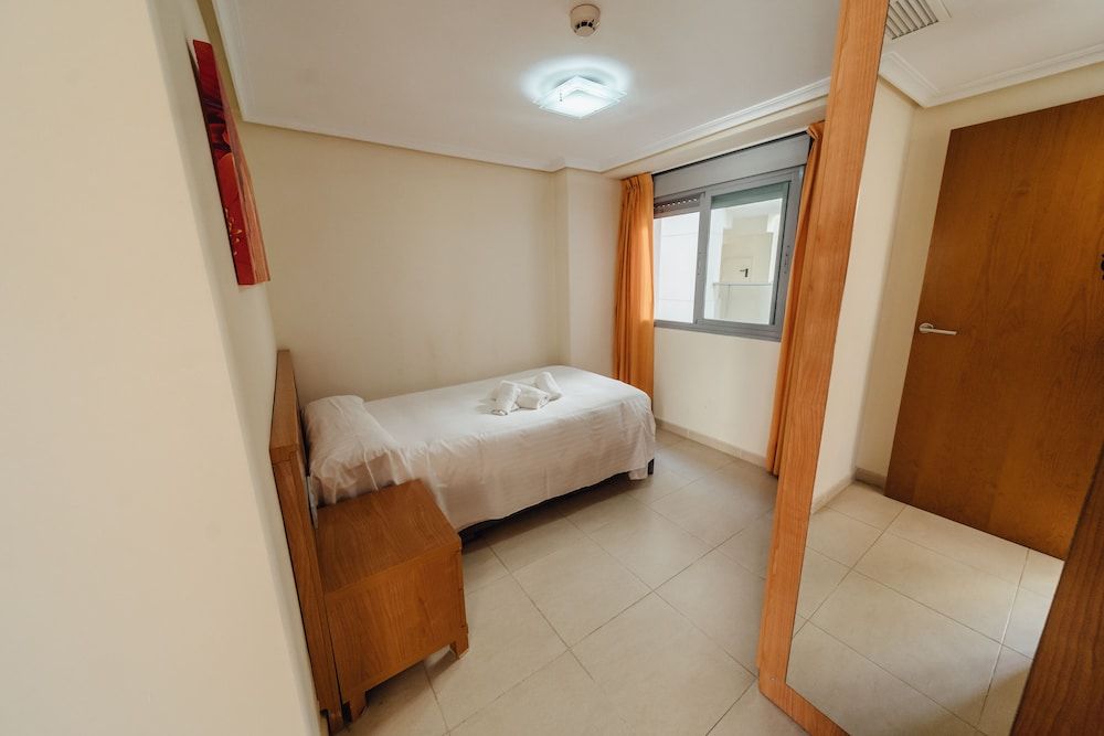 Apartment, 2 Bedrooms, Pool View