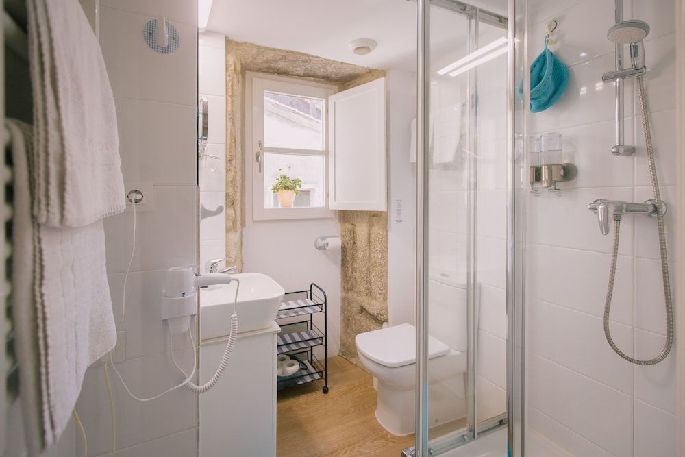 roomPEDRA Apartamentos Turísticos City Apartment, 1 Bedroom, Balcony, Garden View 7