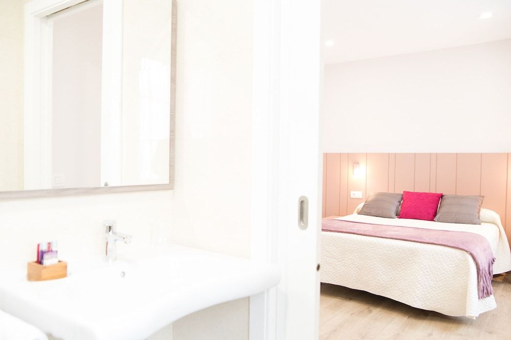 Linares Rooms Santiago Double Room 9