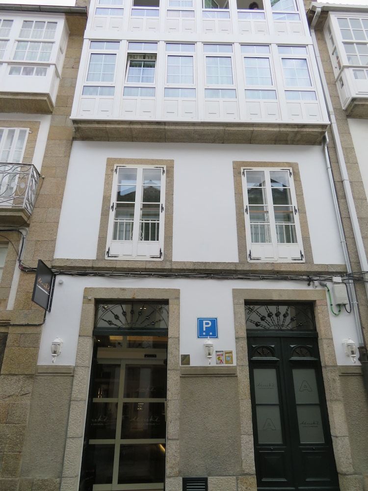 undefined Deniké Hostal Grupo Atalaia