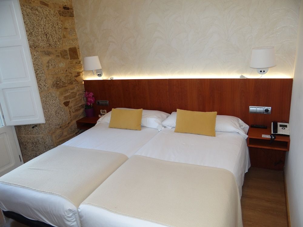 undefined Pensión O Códice 4