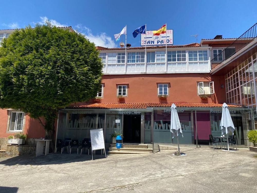 undefined HOTEL RESTAURANTE SAN PAIO