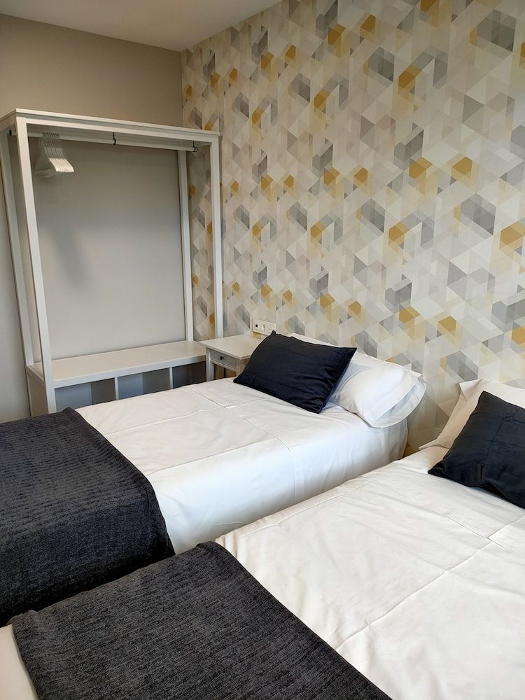 undefined Pension Boutique Admera 4