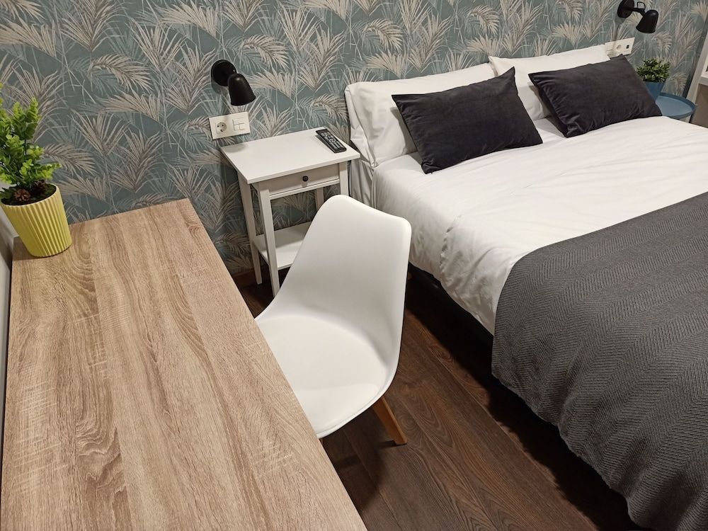 undefined Pension Boutique Admera 7