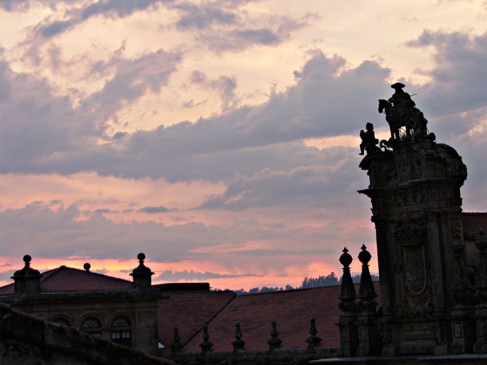 Albergue Azabache - Hostel Shared Dormitory, Mixed Dorm (1 bunk bed in 4 Beds Dorm) 15