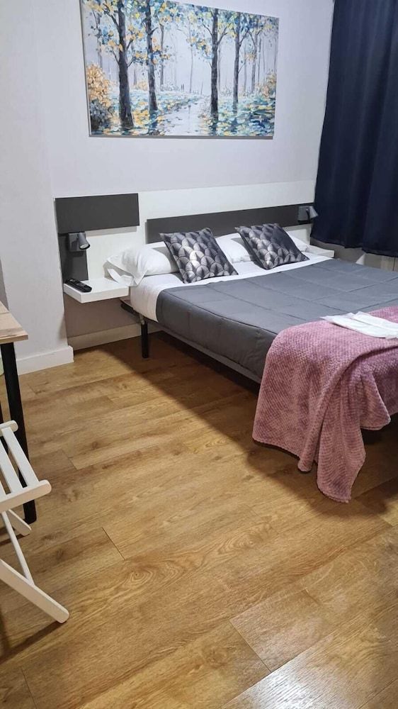 Casa Douro Individual Room private bathroom 3