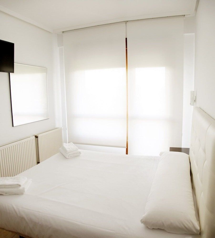 Hotel Artxanda Double Room 3