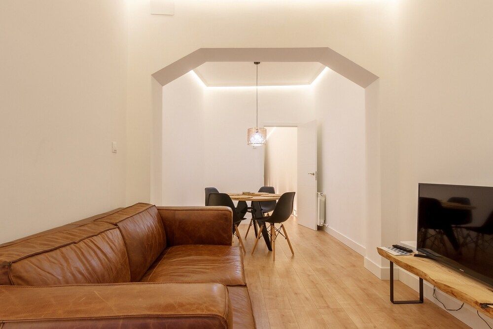 undefined Urban Apartament Bilbao la Vieja By Urban Hosts 6