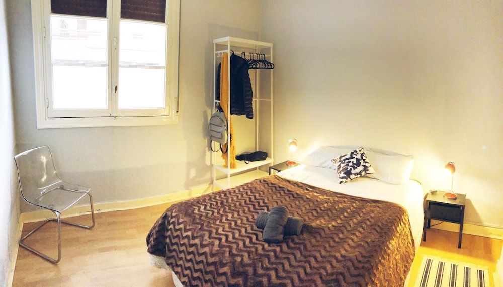 undefined Pretty Guggenheim esencia Bilbao by Urban Hosts 3