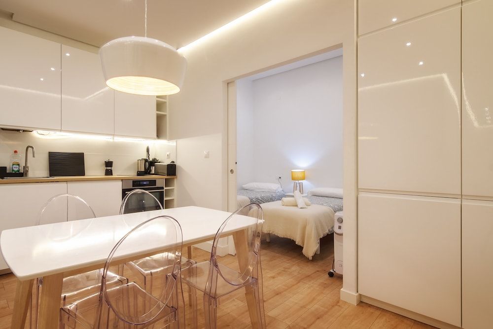 undefined Glamour Guggenheim pinchos by URBANHOSTS 10