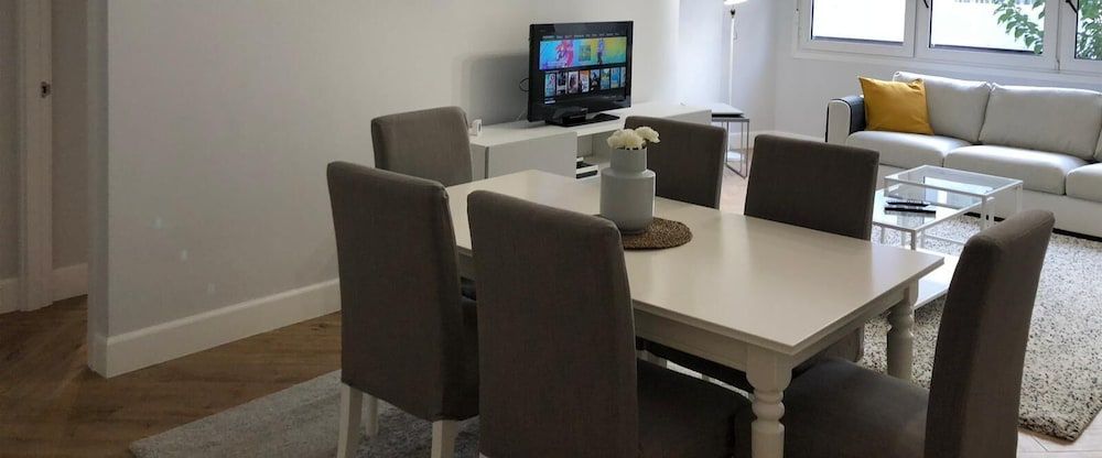 undefined Respira Guggenheim&Cultura by Urban Hosts 9