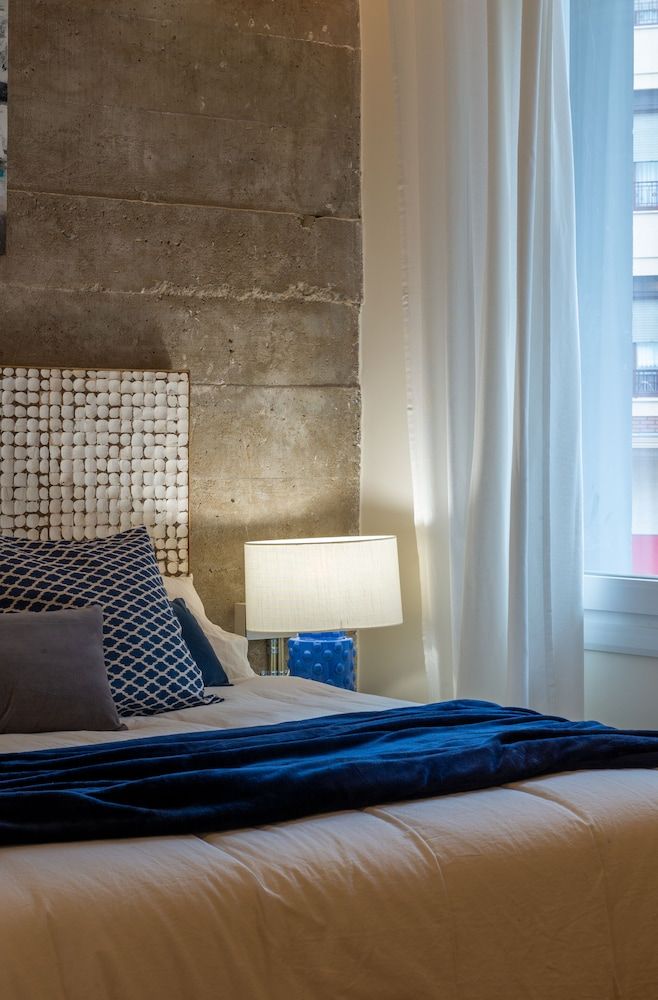 undefined Renovado piso de diseño 4